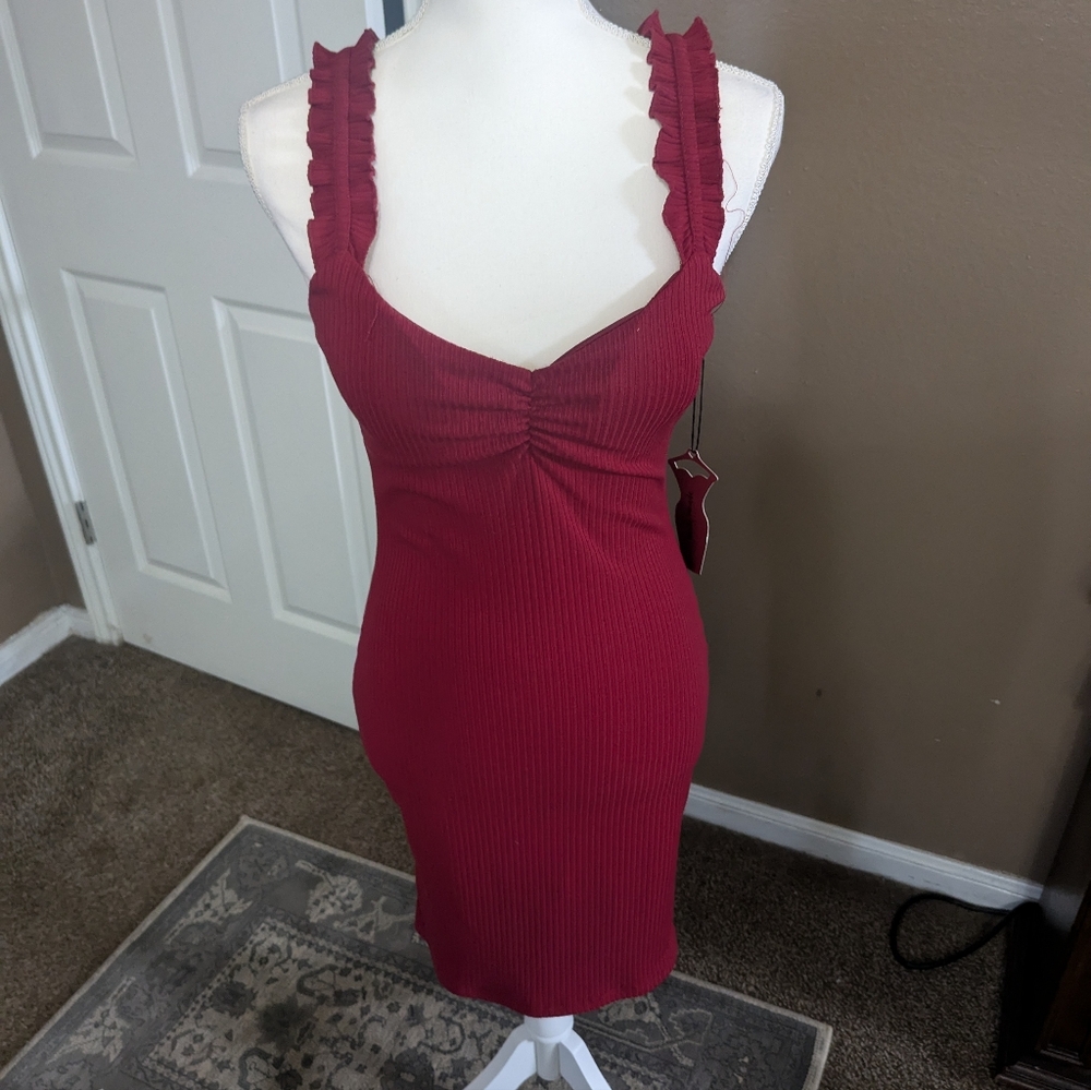 Red dress M